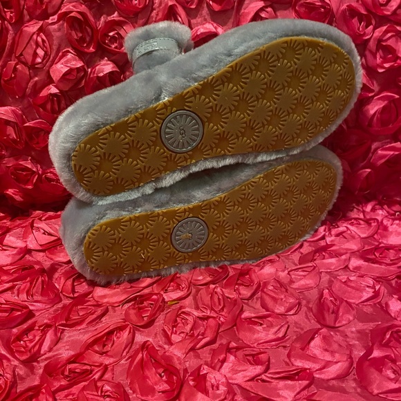 UGG Women's Fuzz Yeah Slipper - Picture 7 of 9